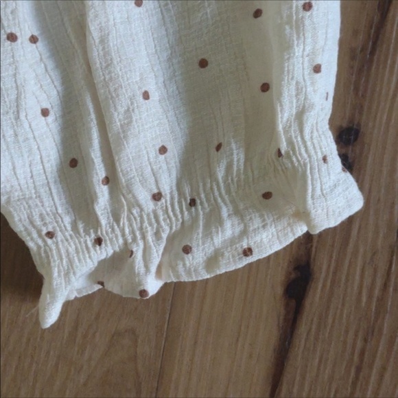 Sheer blouse with elastic waist - Picture 10 of 11